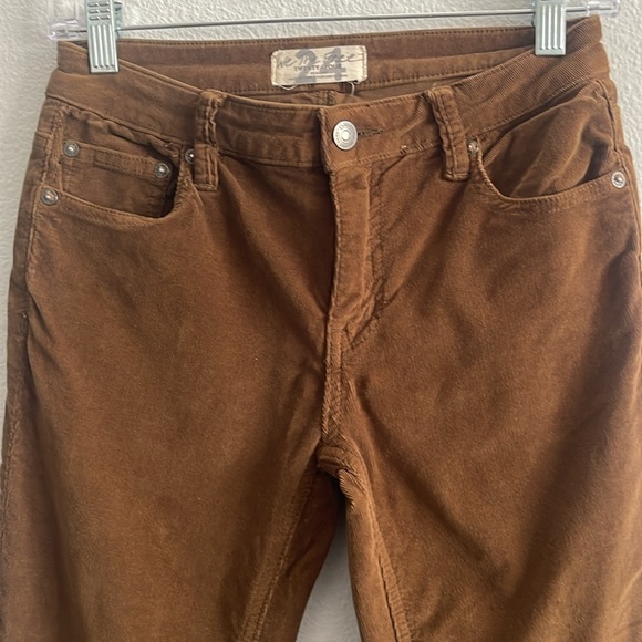 We The Free Corduroy Flare Jeans Size 24 - Picture 3 of 6